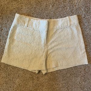 NWOT Loft Petite Cream Lace Shorts